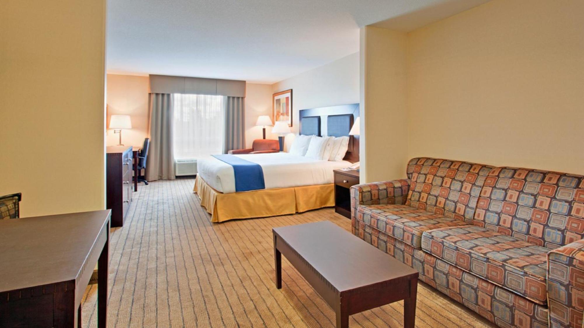 Holiday Inn Express Hotel & Suites Swift Current By Ihg Eksteriør billede