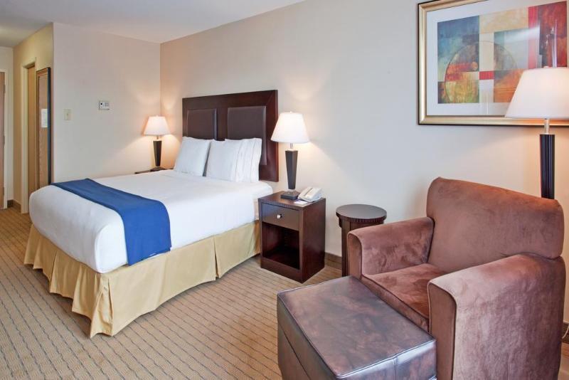 Holiday Inn Express Hotel & Suites Swift Current By Ihg Værelse billede