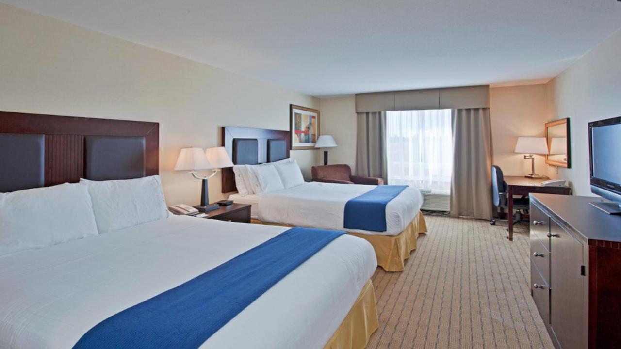 Holiday Inn Express Hotel & Suites Swift Current By Ihg Eksteriør billede